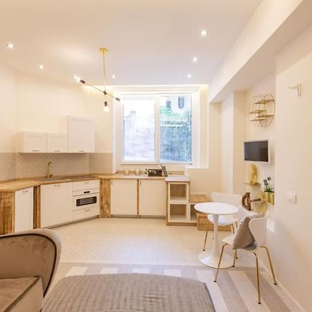 5Fo6 Navigli - Duomo - Boho - Minimal Apartman Milánó Kültér fotó