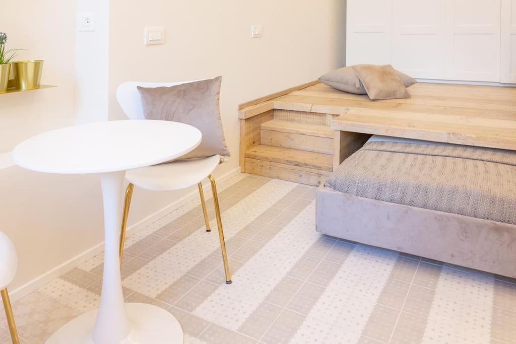 5Fo6 Navigli - Duomo - Boho - Minimal Apartman Milánó Kültér fotó